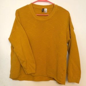H&M Divided Women’s Medium Yellow Sweater